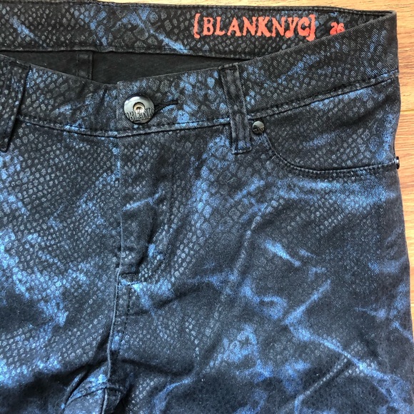 Blank NYC - skinny jeans, new condition. - Picture 1 of 8